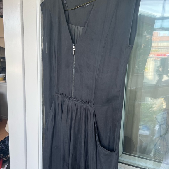 Zara silk Jumpsuit - Picture 1 of 3